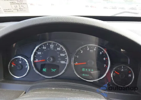 2009 Jeep Liberty Sport z USA, uszkodzony, nr VIN 1J8GN28K49W522621